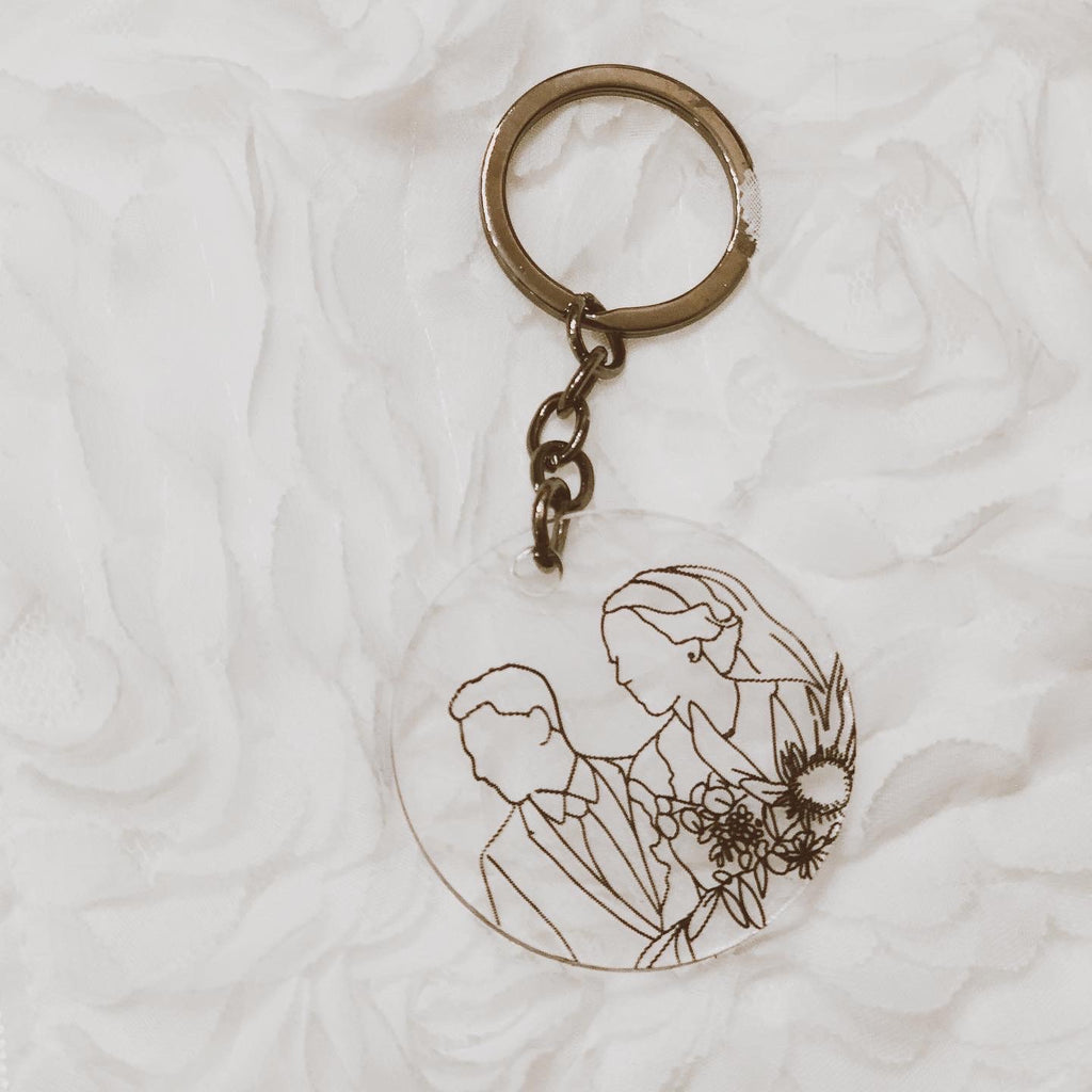 Outline Portrait keychain, Acrylic with photo outline